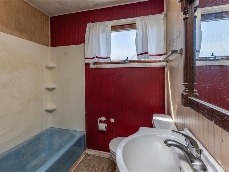 244 Pat Lane, Fairborn, OH 45324 Photo 13