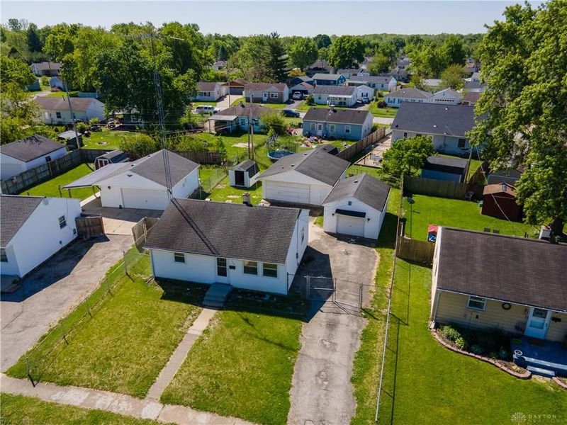 244 Pat Lane, Fairborn, OH 45324 Photo 3