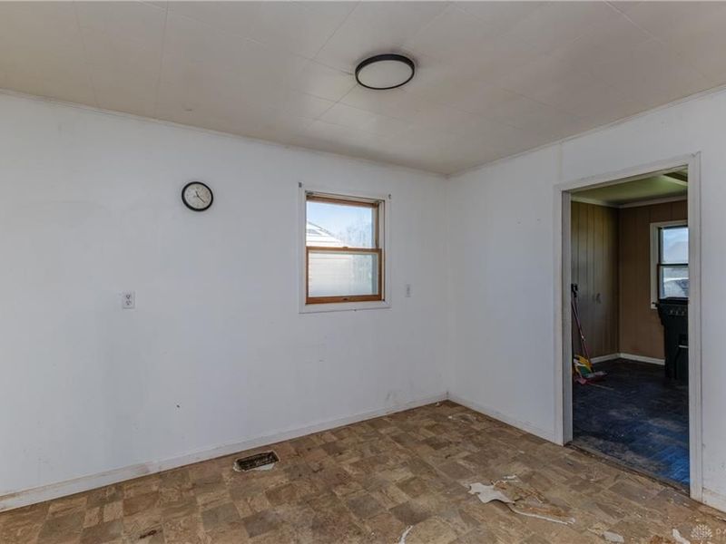 244 Pat Lane, Fairborn, OH 45324 Photo 9