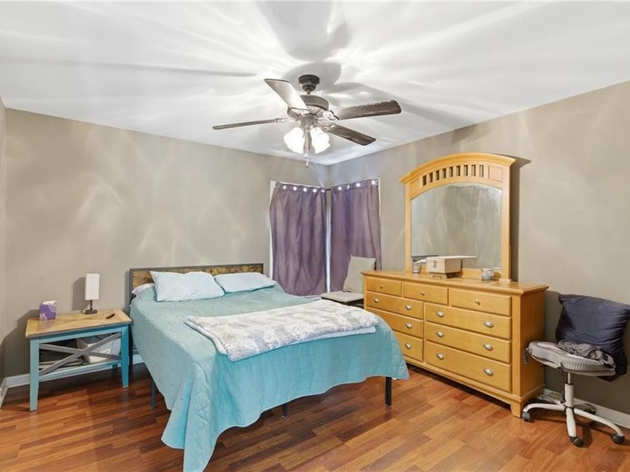 Property Image 28