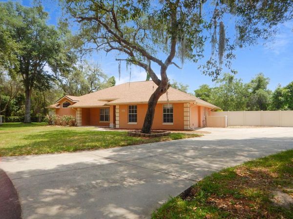 32905 INDIAN WOODS DRIVE, LEESBURG, FL 34788