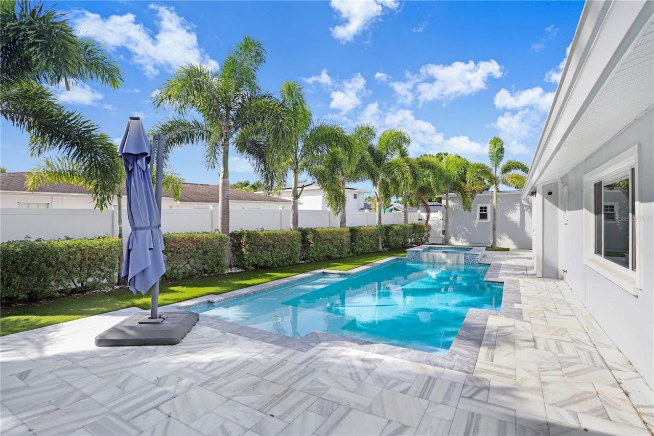8404 Blackstone Court, Tampa, FL 33615 Photo