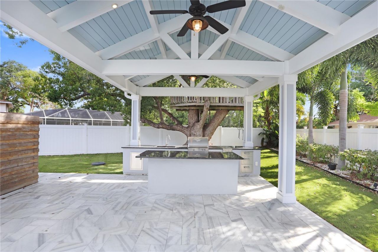 8404 Blackstone Court, Tampa, FL 33615 Photo