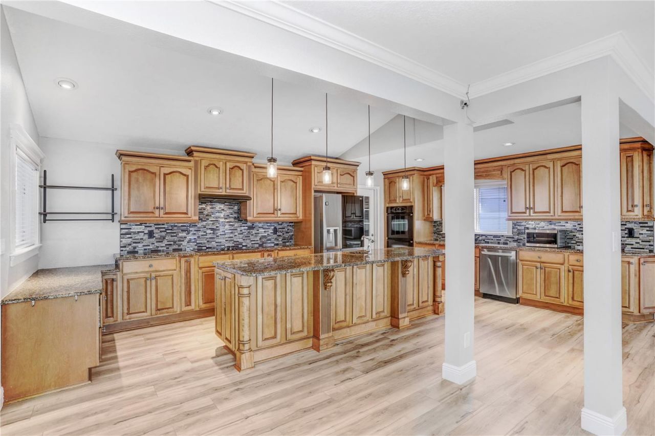 8404 Blackstone Court, Tampa, FL 33615 Photo