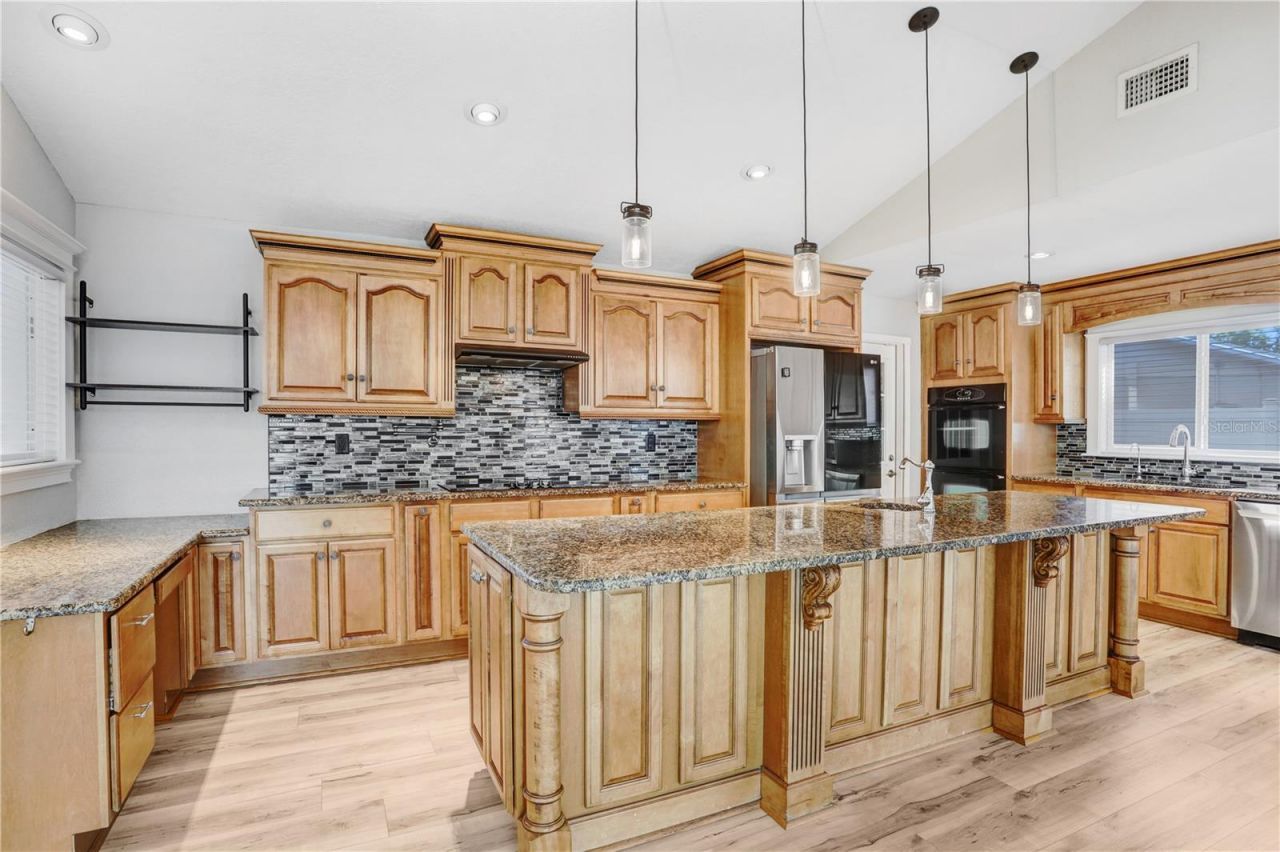 8404 Blackstone Court, Tampa, FL 33615 Photo