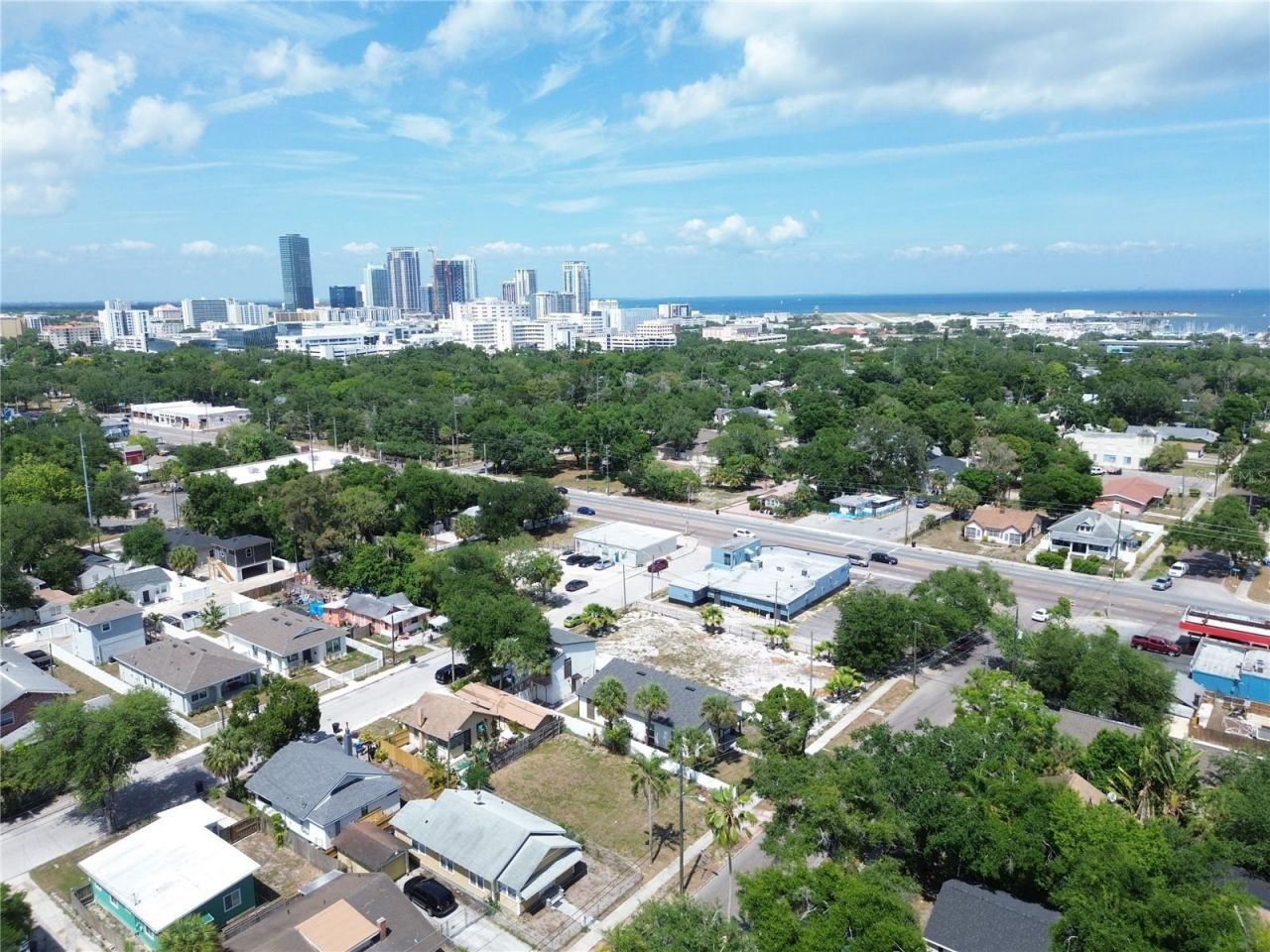 935 13th Avenue S, Saint Petersburg, FL 33705 Photo