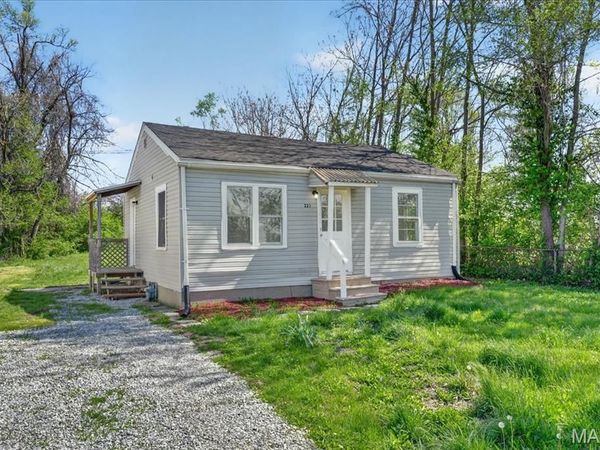223 Nadine Street, Cahokia, IL 62206