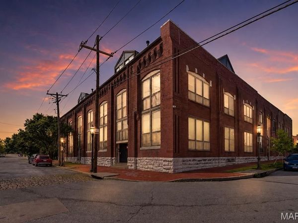 1523 S 10th Street, Unit 105, St Louis, MO 63104