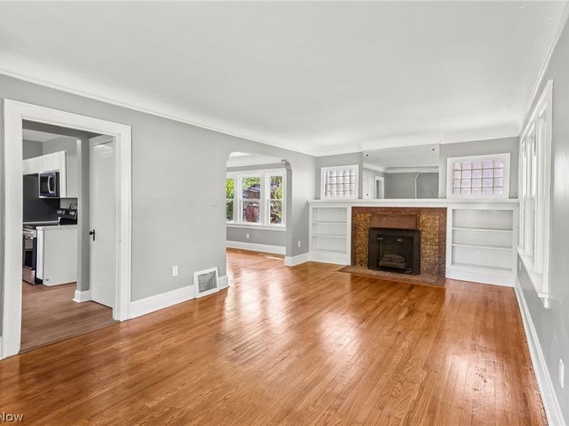 1161 Diagonal Road , Akron, OH 44307 Photo 4