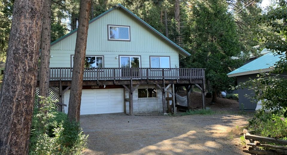 5372 Highway 147, Lake Almanor, CA 00000 Photo