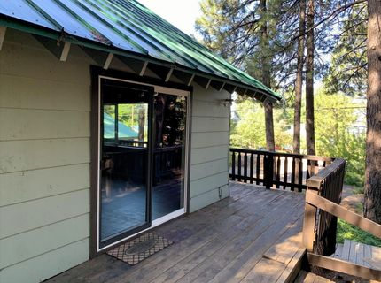 5372 Highway 147, Lake Almanor, CA 00000 Photo