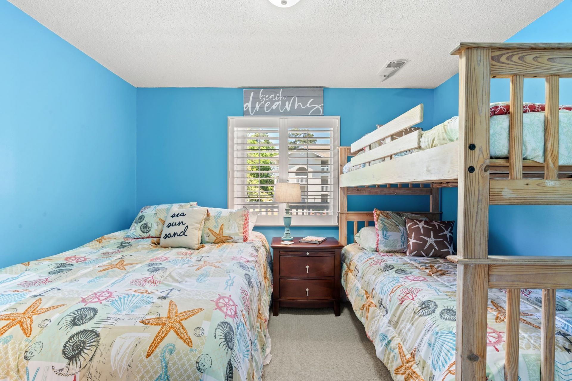 4413 Eastport Blvd. Photo 10