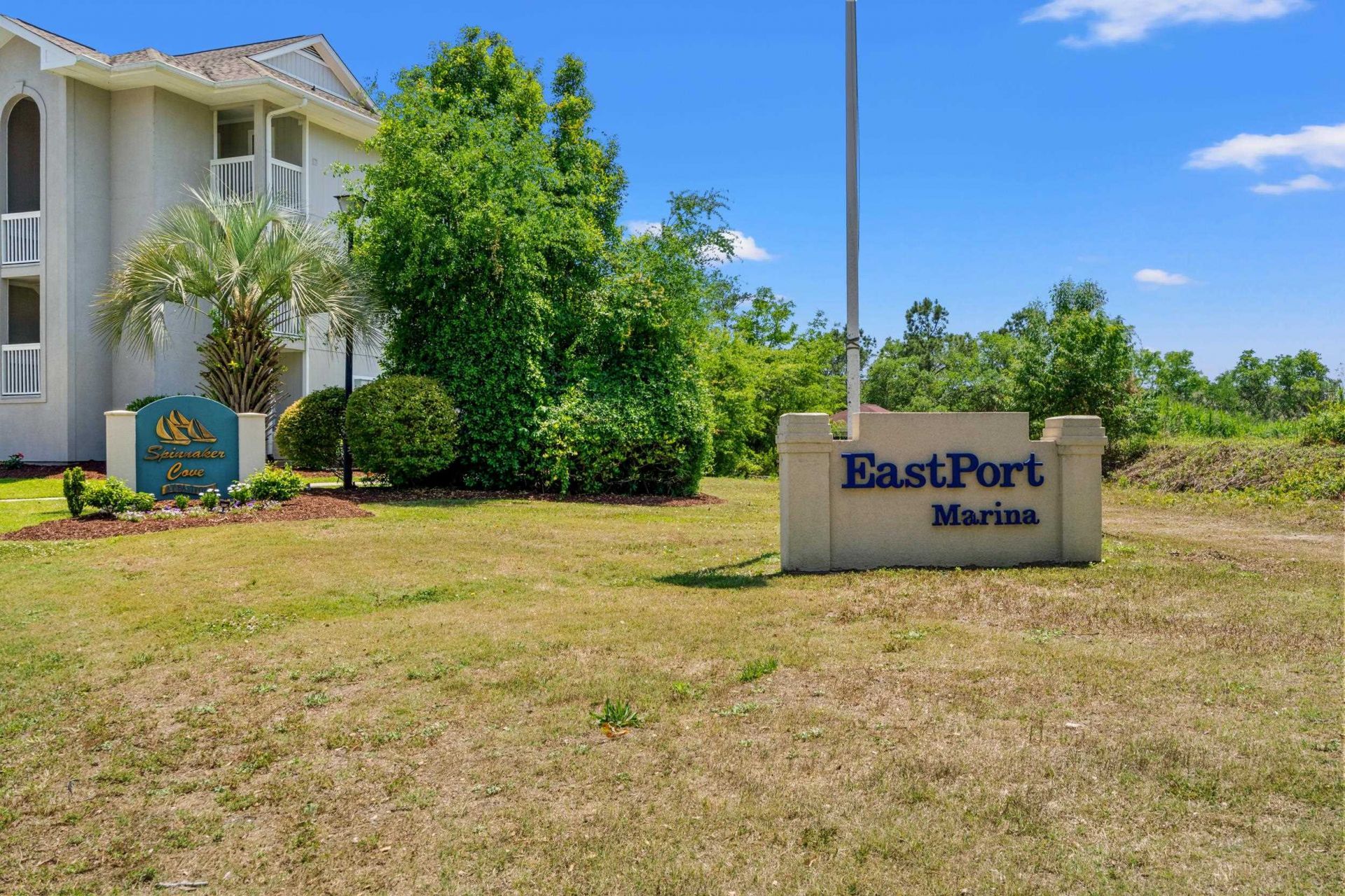 4413 Eastport Blvd. Photo 38