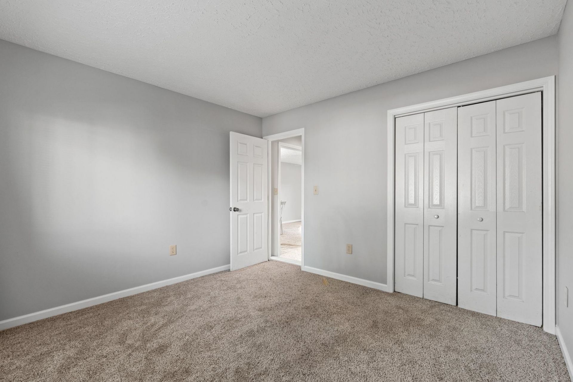 4101 Pinehurst Circle  Photo 19