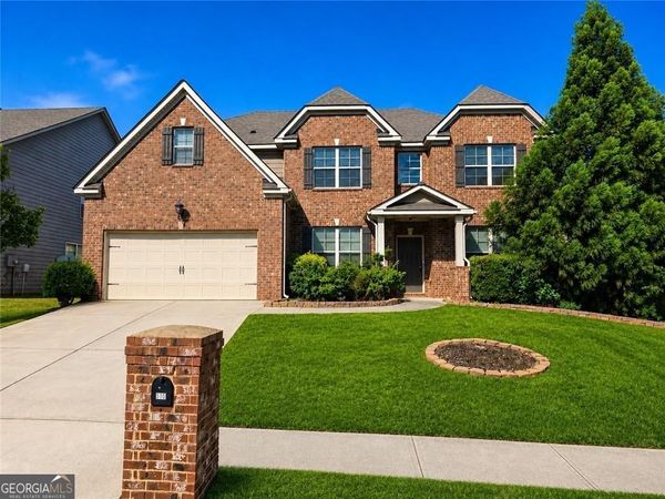 510 Georgia Circle, Loganville, GA 30052