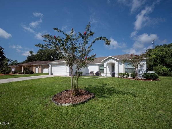 45 Woodfield Drive, Palm Coast, FL 32164