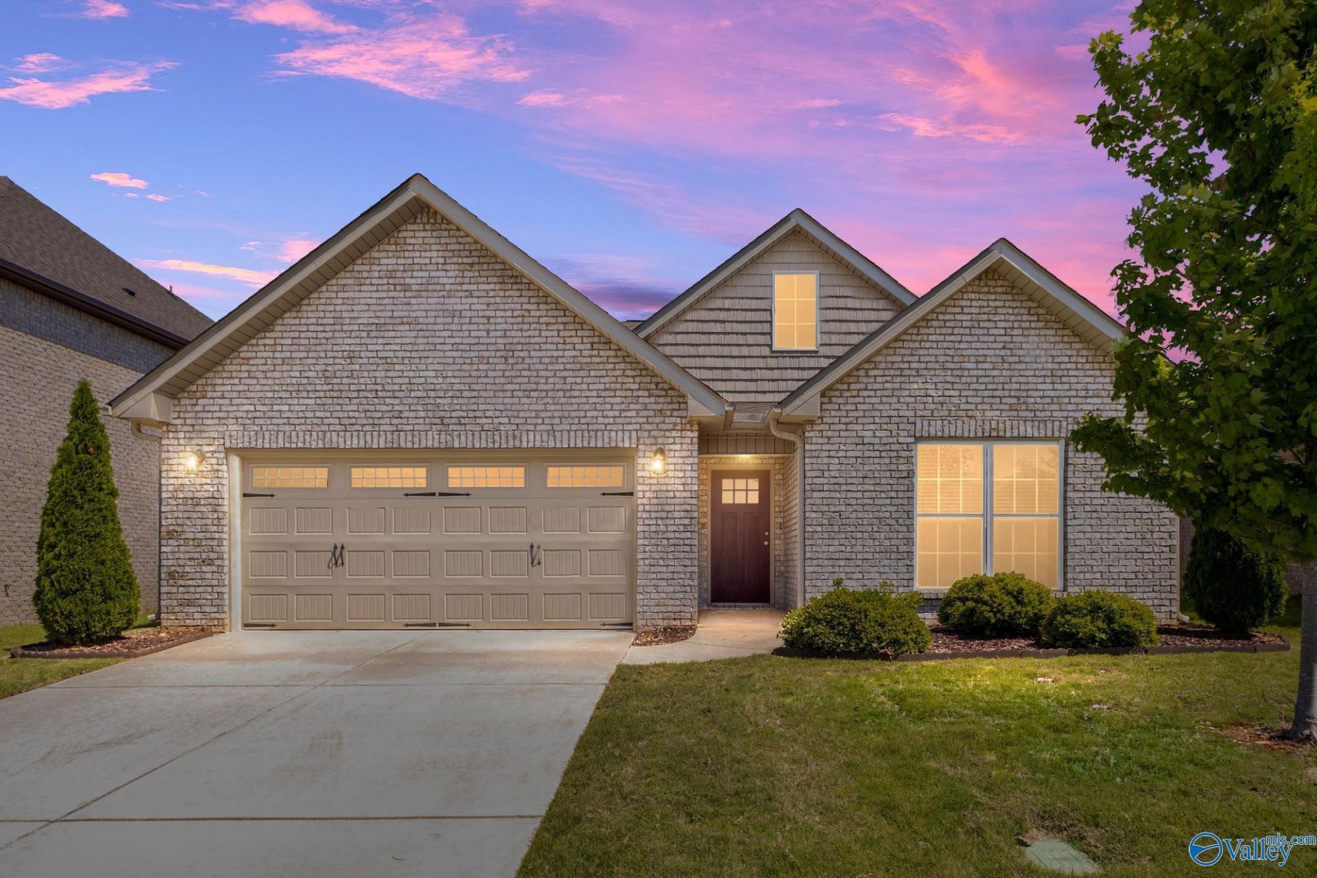 105 Williams Pointe Boulevard Sw, Huntsville, AL 35824 Main Photo