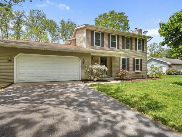 7657 Cottonwood, Richland, MI 49083