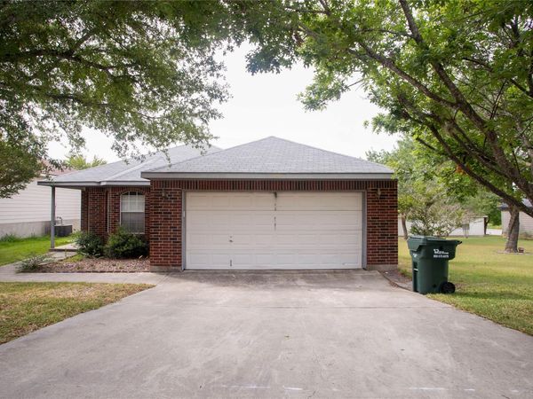 1149 Mira Loma LN, San Marcos, TX 78666