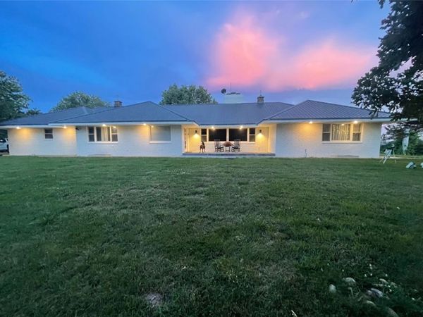 978 E Hwy 14, Lead Hill, AR 72644