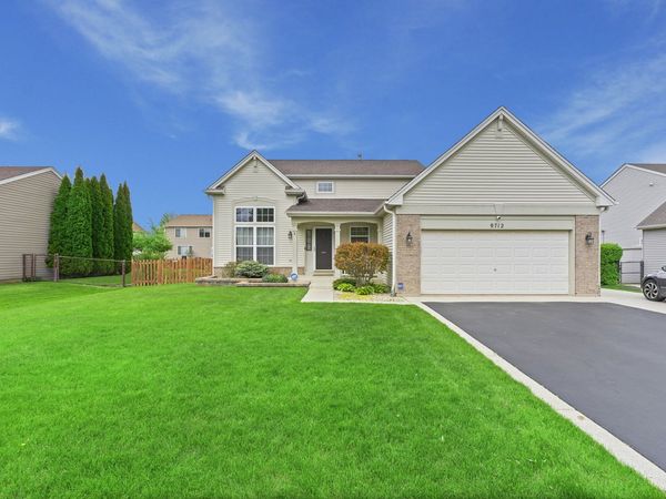 9712 Bennington Drive, Huntley, IL 60142