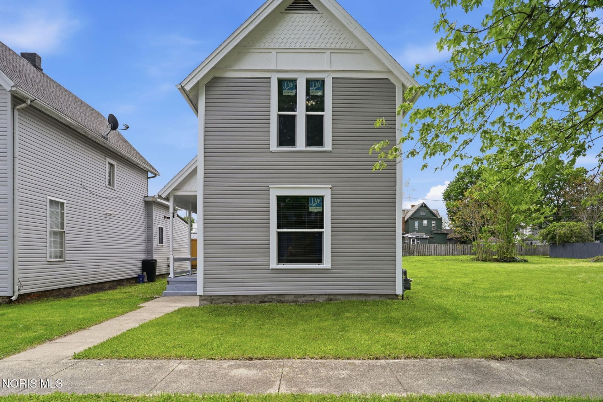 337 Mcdougal Street , Fostoria, OH 44830 Main Photo