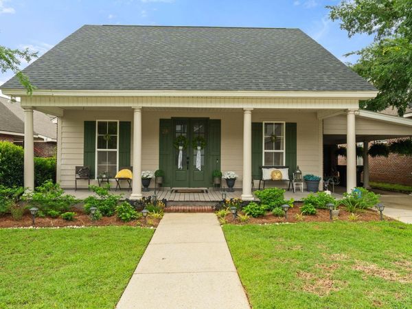 28 Bridgefield, Hattiesburg, MS 39402