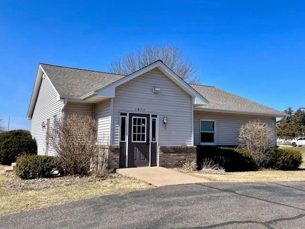 1813 Wilson Street, Menomonie, WI 54751