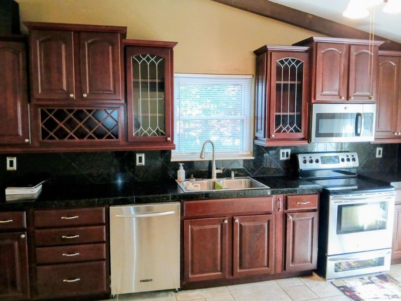 2751 Westbrook Drive, Cincinnati, OH 45211 Photo 9