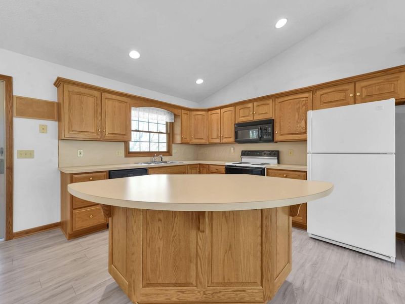 29 Longitude Drive , Mount Vernon, OH 43050 Photo 8