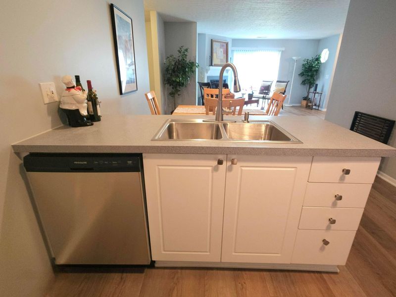 6738 Axtel Drive , Unit 10E, Canal Winchester, OH 43110 Photo 13