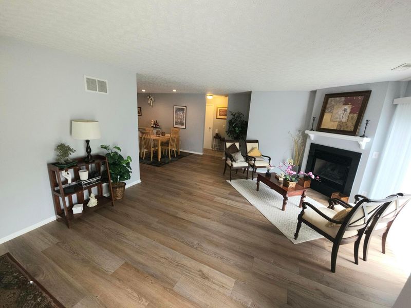 6738 Axtel Drive , Unit 10E, Canal Winchester, OH 43110 Photo 4