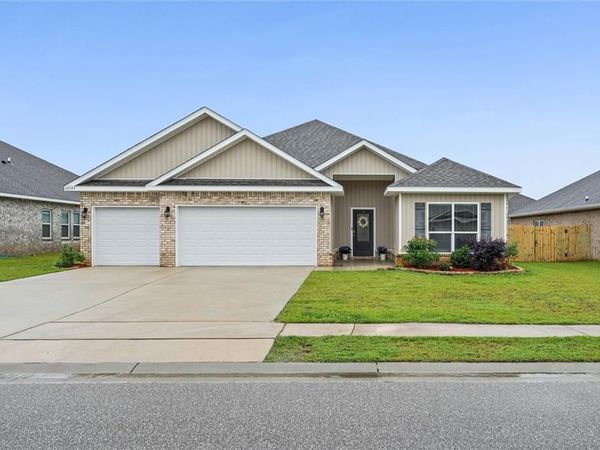 10509 N Redland Street, Mobile, AL 36695