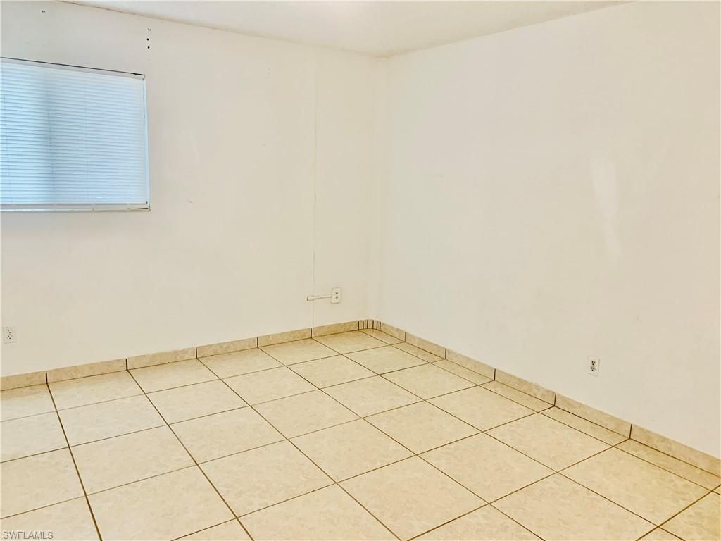 826 Wiggins Pass Rd, Unit 201, Naples, FL 34110 Photo