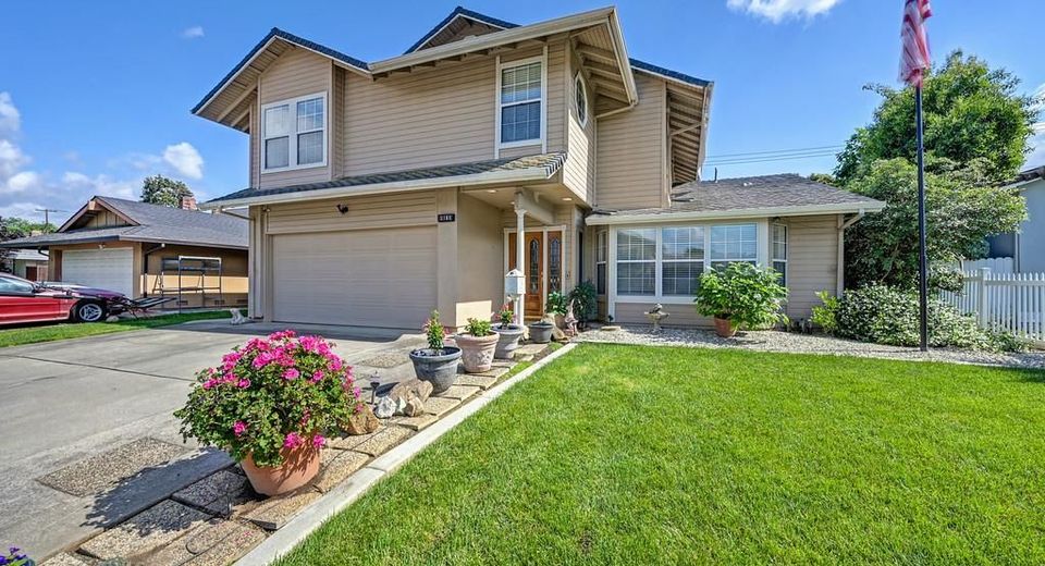 9168 Starina Way, Sacramento, CA 95826 Photo