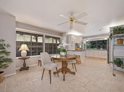9168 Starina Way, Sacramento, CA 95826 Photo