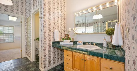 9168 Starina Way, Sacramento, CA 95826 Photo