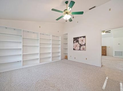 9168 Starina Way, Sacramento, CA 95826 Photo