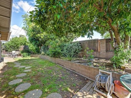 9168 Starina Way, Sacramento, CA 95826 Photo