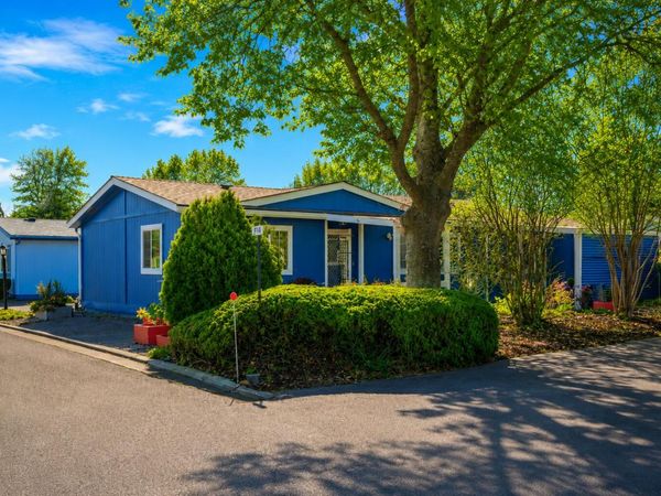 4624 S Pacific Highway, UNIT 17, Phoenix, OR 97535