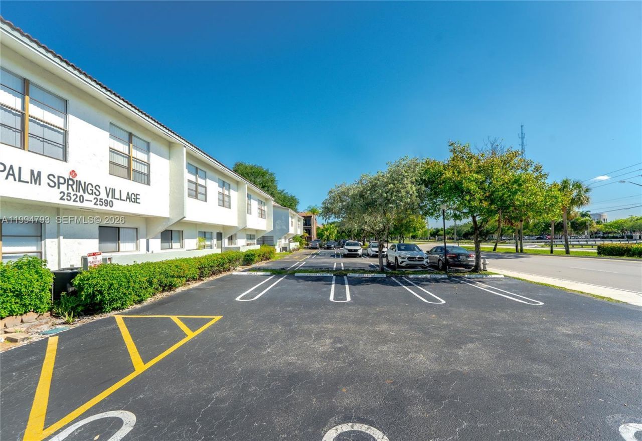 2570 Coral Springs Dr , Unit 2570, Coral Springs, FL 33065 Photo