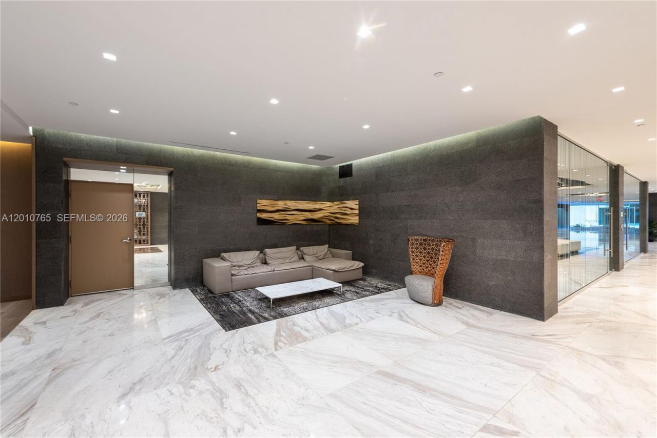 400 Sunny Isles Blvd , Unit 1518, Sunny Isles Beach, FL 33160 Photo