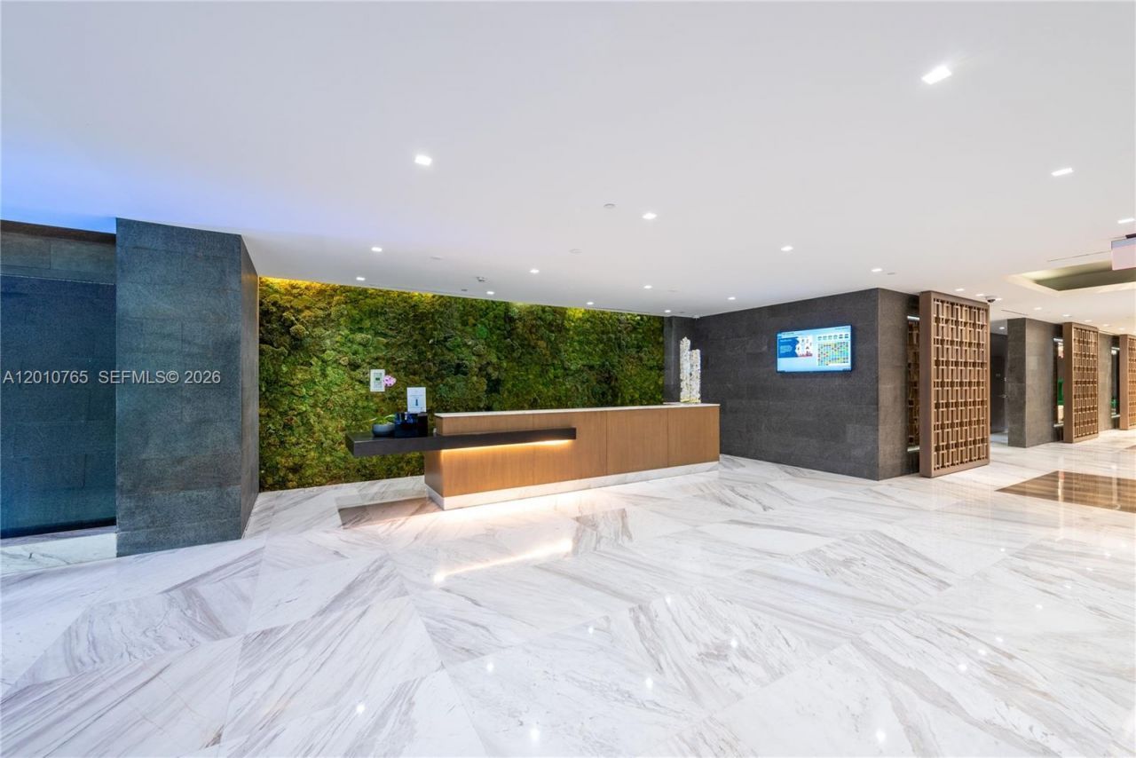 400 Sunny Isles Blvd , Unit 1518, Sunny Isles Beach, FL 33160 Photo