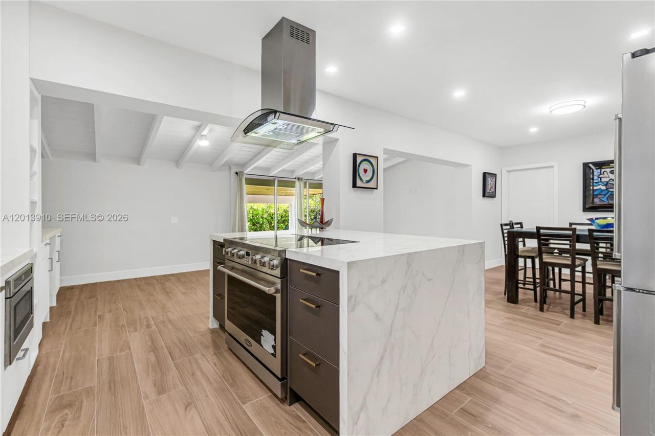 1015 Pizarro St, Coral Gables, FL 33134 Photo