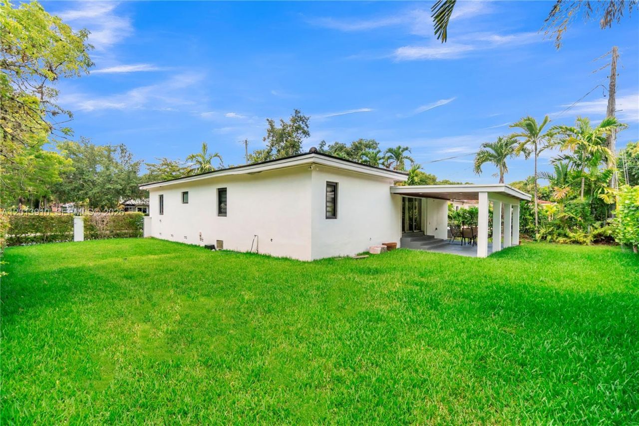 1015 Pizarro St, Coral Gables, FL 33134 Photo