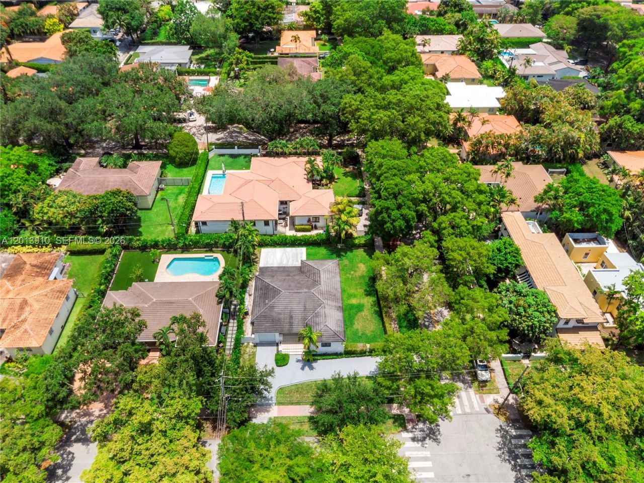 1015 Pizarro St, Coral Gables, FL 33134 Photo