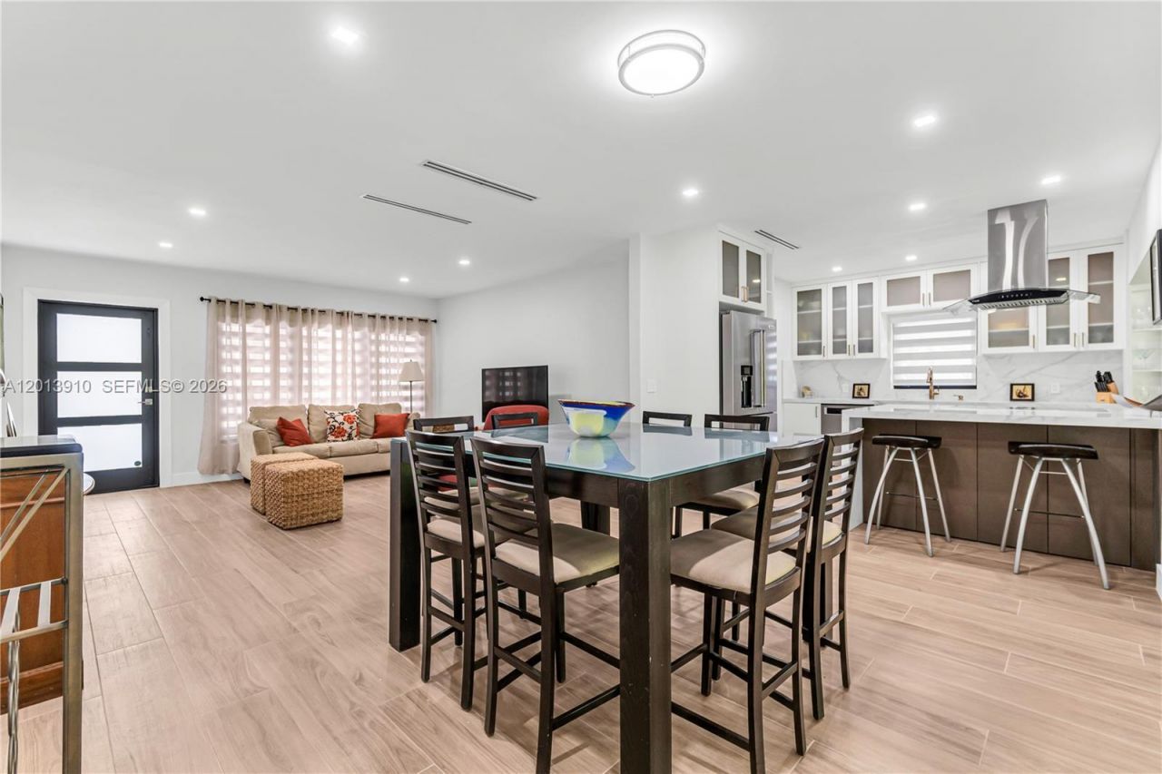 1015 Pizarro St, Coral Gables, FL 33134 Photo