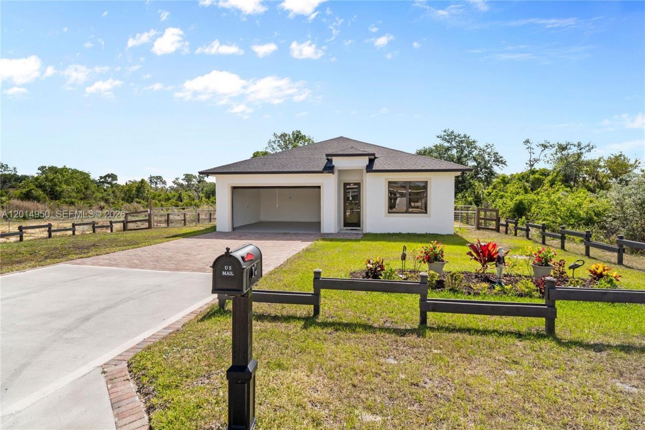 107 Marshall Ave, Lake Placid, FL 33852 Photo