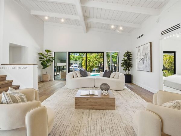 2637 Sugarloaf Ln , Fort Lauderdale, FL 33312