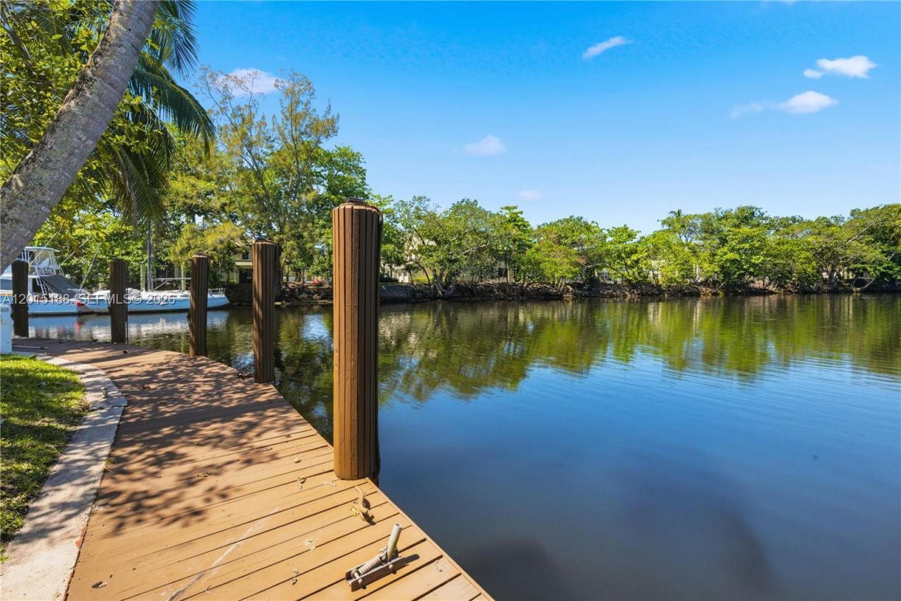 2637 Sugarloaf Ln , Fort Lauderdale, FL 33312 Photo